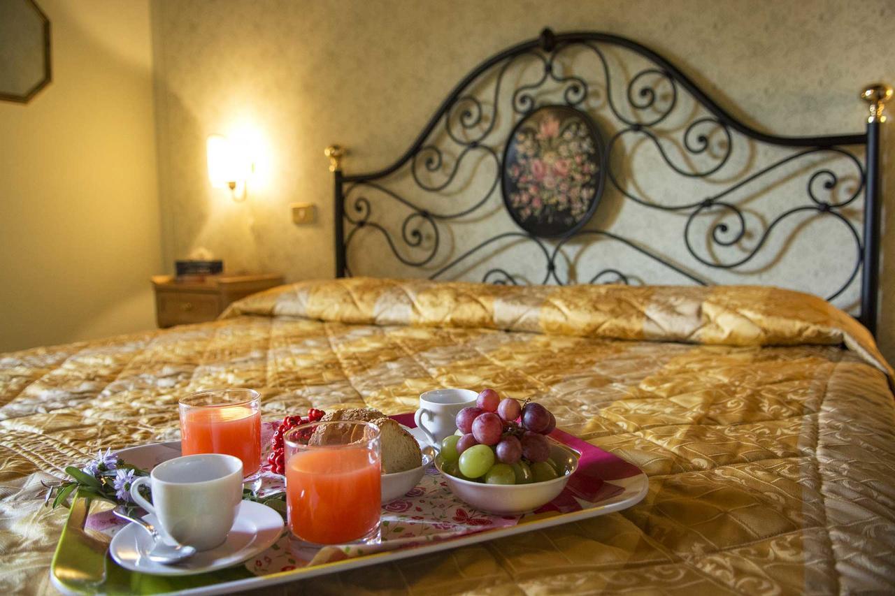 Agriturismo Le Gallozzole 몬테리지오니 외부 사진